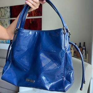 Original Burberry big bag electrical blue. Does not come with original dust bag.